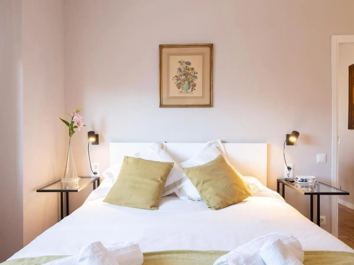 Apartament Clot Market Barcelona